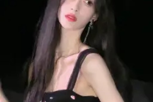 舔手指人体盛宴继关晓彤遭殃后千万网红再曝内娱“阴暗面”